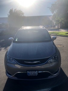 2018 chrysler pacifica limited front e1566404967756