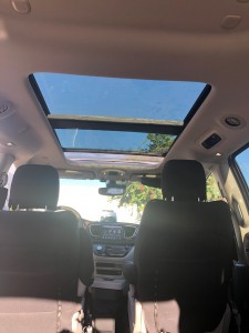 2018 chrysler pacifica limited sunroof e1566405081307