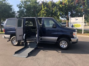 2013 ford e350 blue main pic e1566336876148