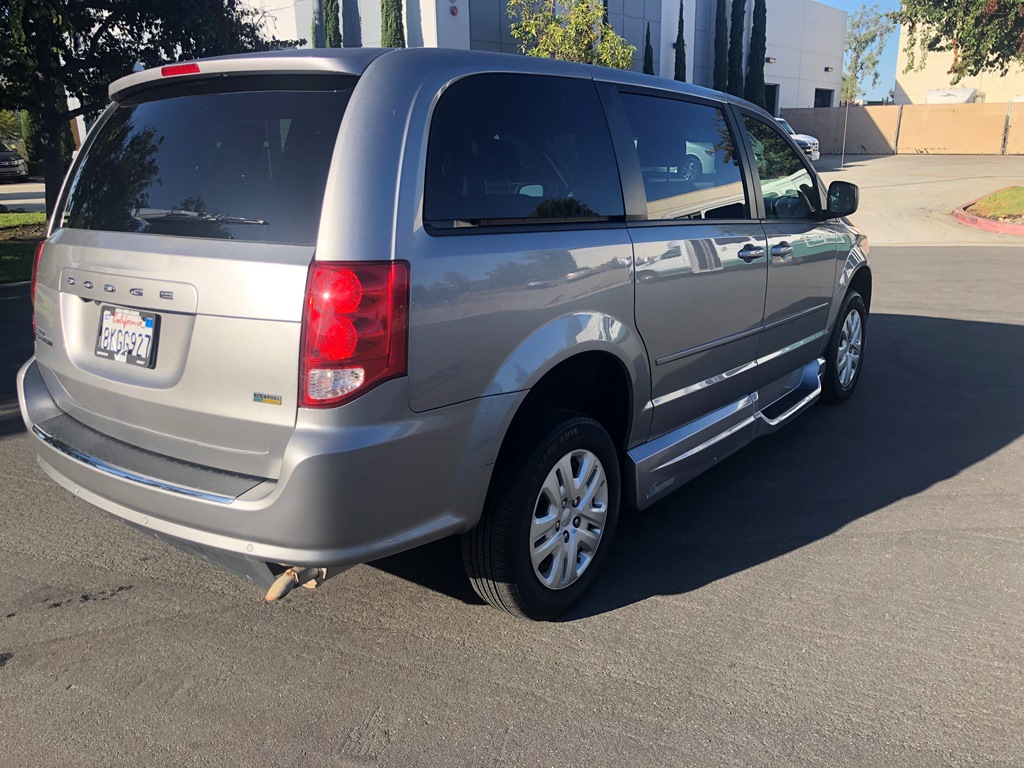 website 2016 Dodge caravan SE right rear | GoldenBoy Mobility