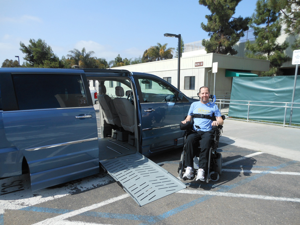 Christine_and_Mike_Bates-1000