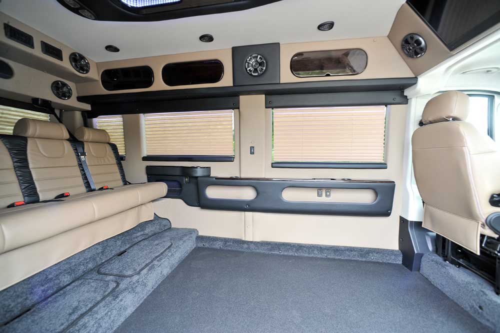 tempest - side interior