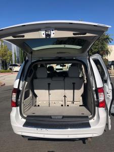 2015 Chrysler T C tour L white russell back open