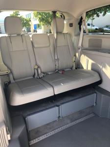 2015 Chrysler T C tour L white russell back seat