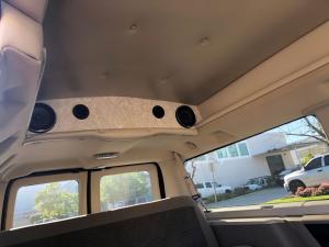 back int speakers 2005 ford E 350 grey