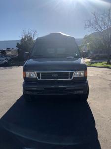 front 2005 ford E 350 grey