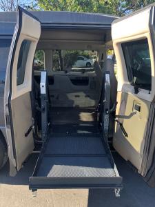 ramp up 2005 ford E 350 grey