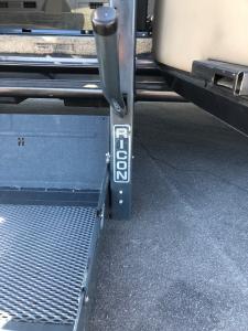 ricon lift 2005 ford E 350 grey